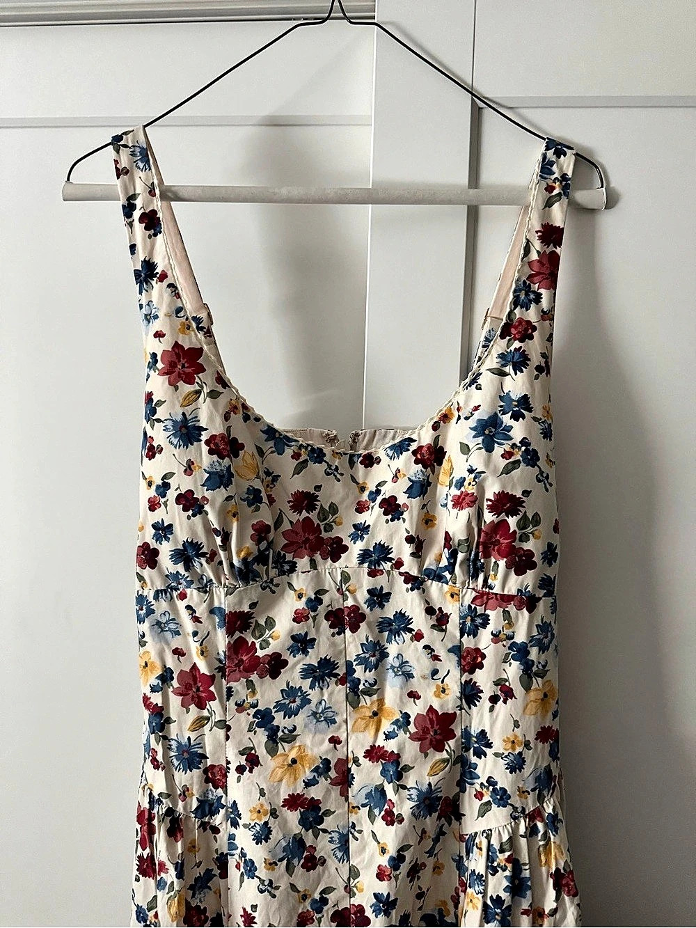 💖 2 HOUR SALE ✨ SHIPS TODAY! Abercrombie & Fitch Dylan Bra-Free Dress - Picture 2 of 4